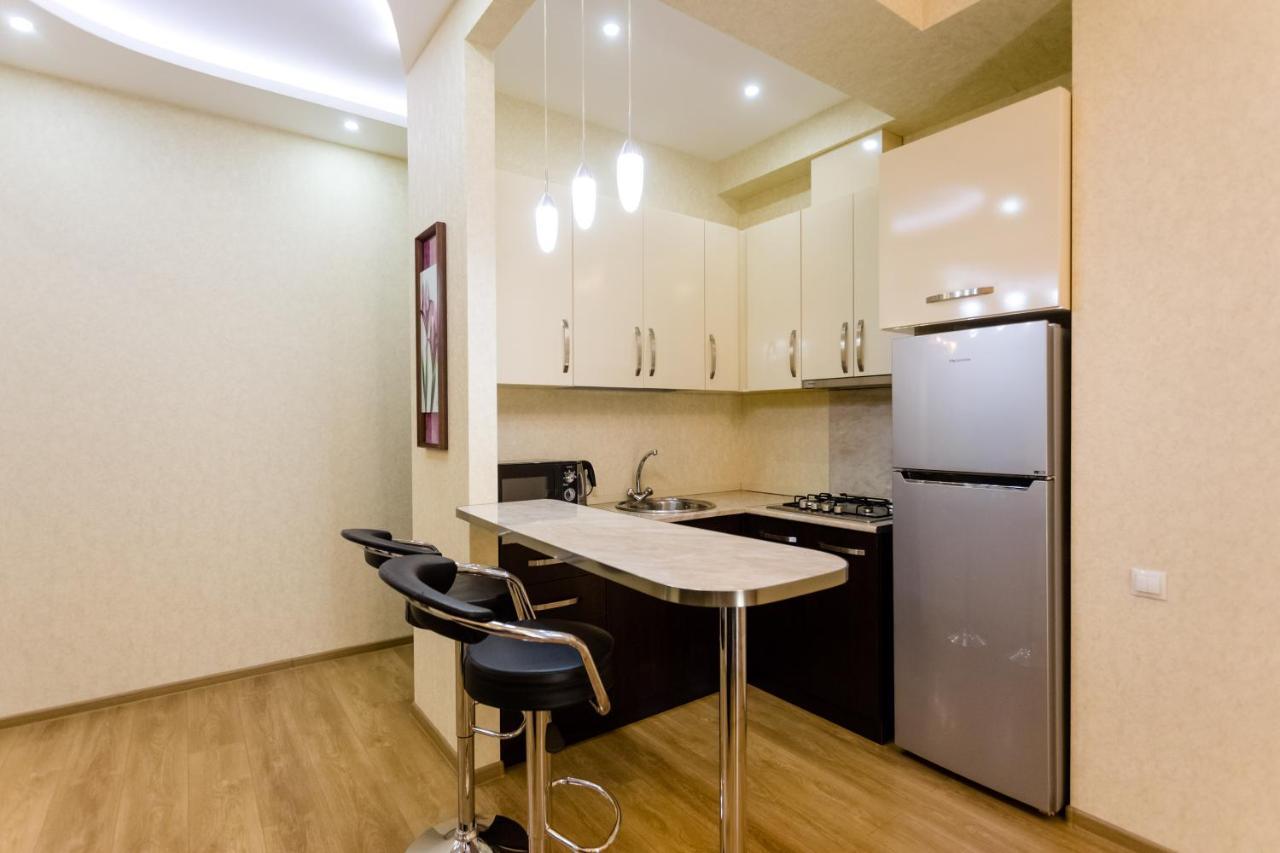 New! - Downtown Apartment تبليسي المظهر الخارجي الصورة
